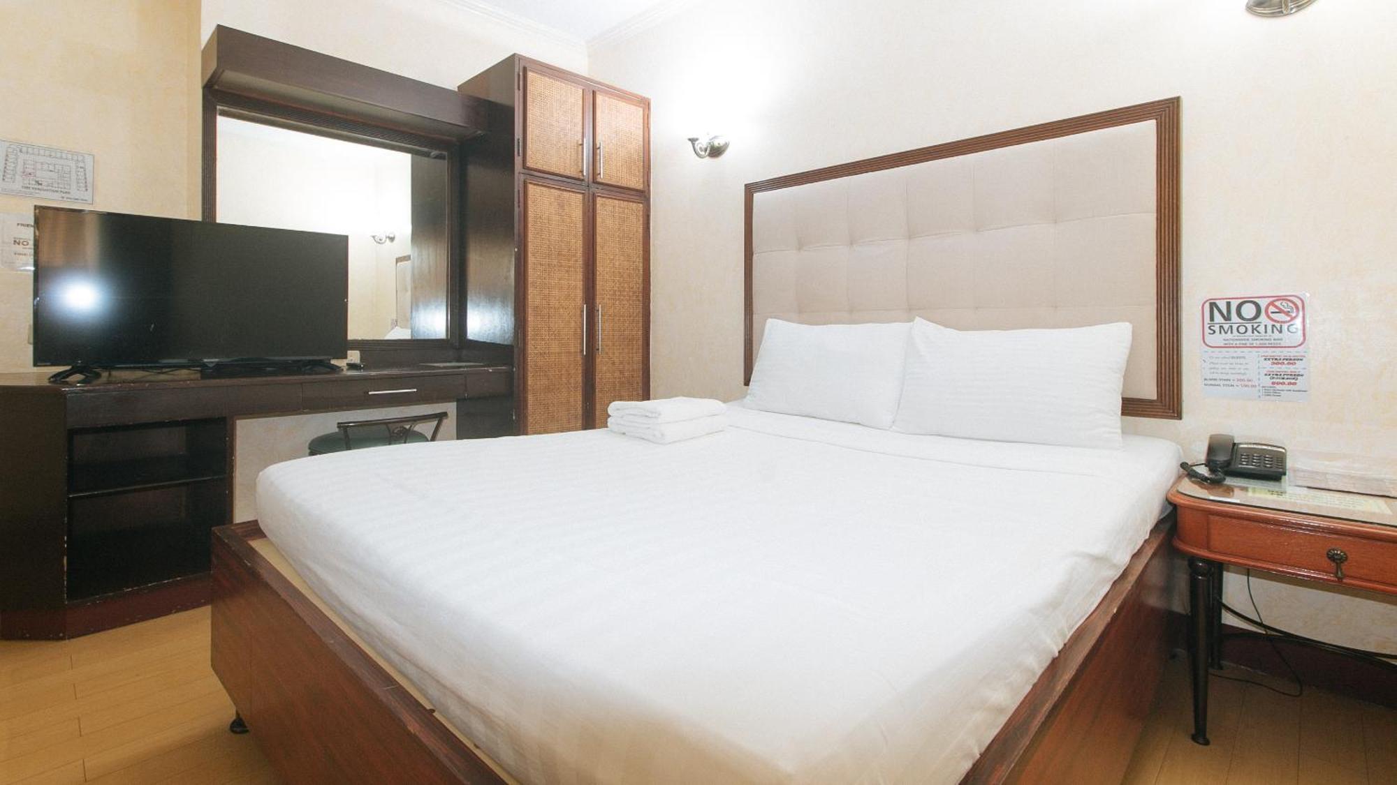 Bliss Hotel Dau Mabalacat Extérieur photo